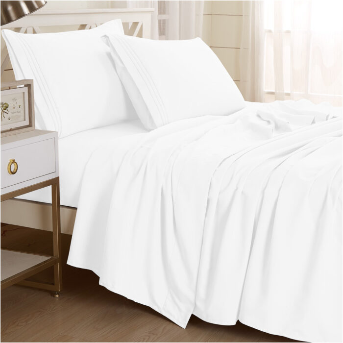 Textilia™ Full Size 4 Piece Bedsheet Set - White